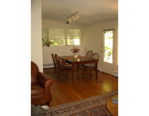 6 Compton Circle Lexington, MA 02421 - Photo 5 of 6