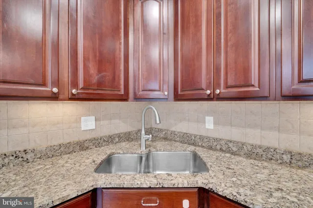 $5,500 | 7974 Vigne Court, Vienna, VA 22182