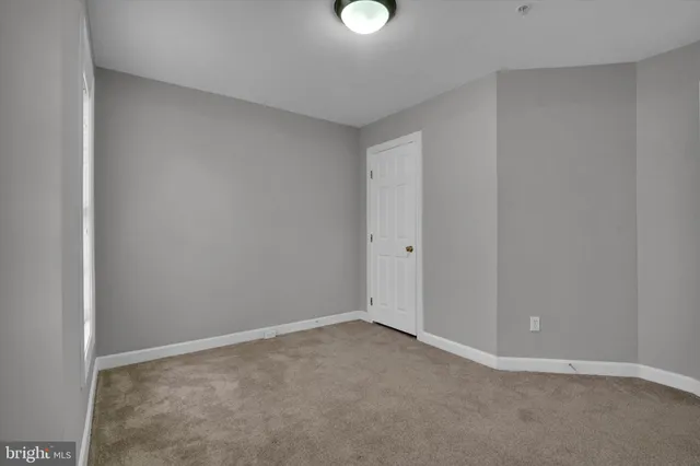 $5,500 | 7974 Vigne Court, Vienna, VA 22182