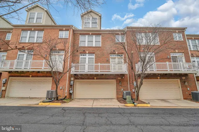 $5,500 | 7974 Vigne Court, Vienna, VA 22182