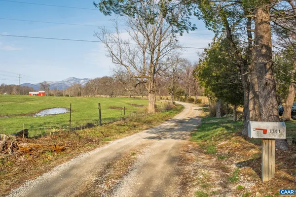 $419,000 | 3201 Old Rose Mill Road, Piney River, VA 22964