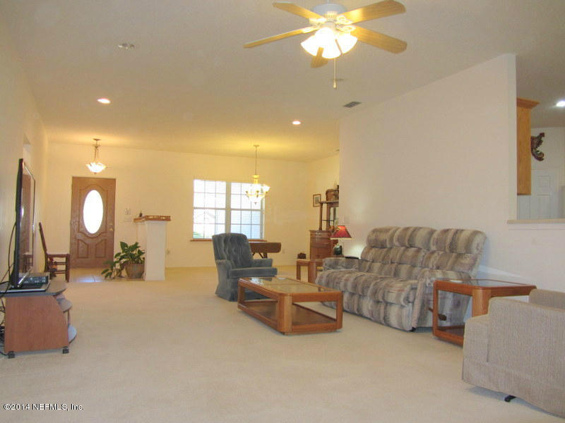 3130 Fritz Road Jacksonville, FL 32226 - Photo 15 of 33 Living Room and Dining Room