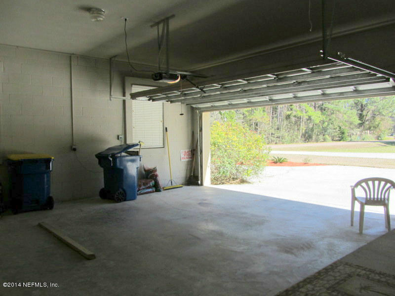 3130 Fritz Road Jacksonville, FL 32226 - Photo 23 of 33 Attached 2 car garage from inside