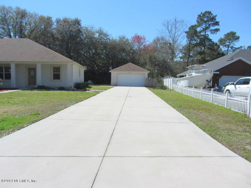 3130 Fritz Road Jacksonville, FL 32226 - Photo 24 of 33 Driveway to Detached Garage
