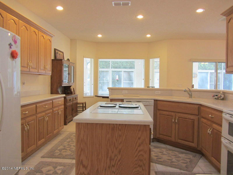 3130 Fritz Road Jacksonville, FL 32226 - Photo 7 of 33 Kitchen-view from hall entry
