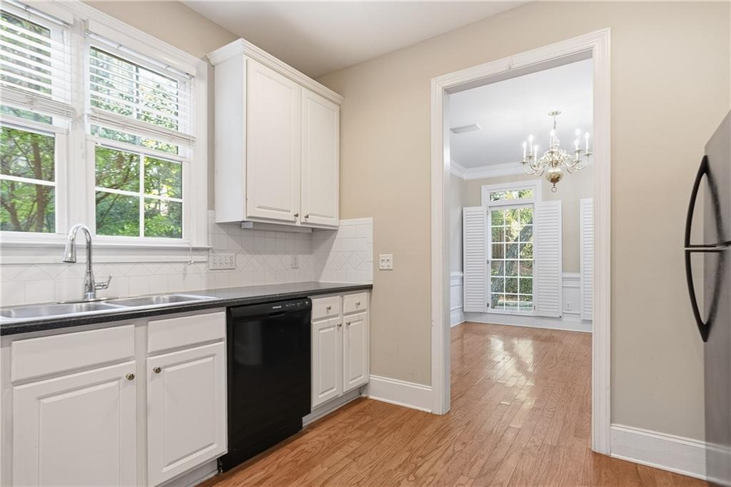 1 Village Walk Drive Decatur, GA 30030 - Photo 17 of 51