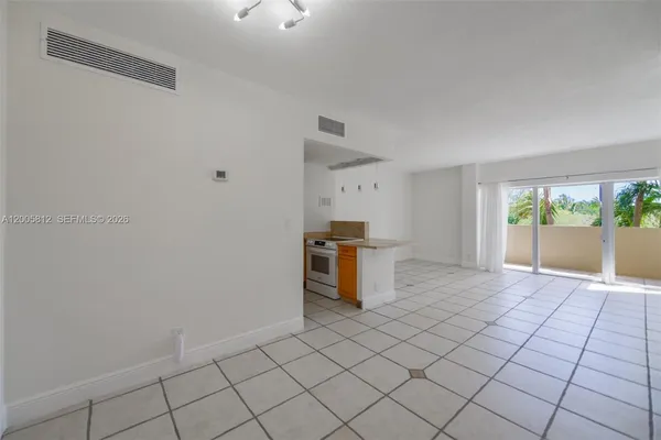 $2,300 | 880 Northeast 69th Street, Unit 2N, Miami, FL 33138