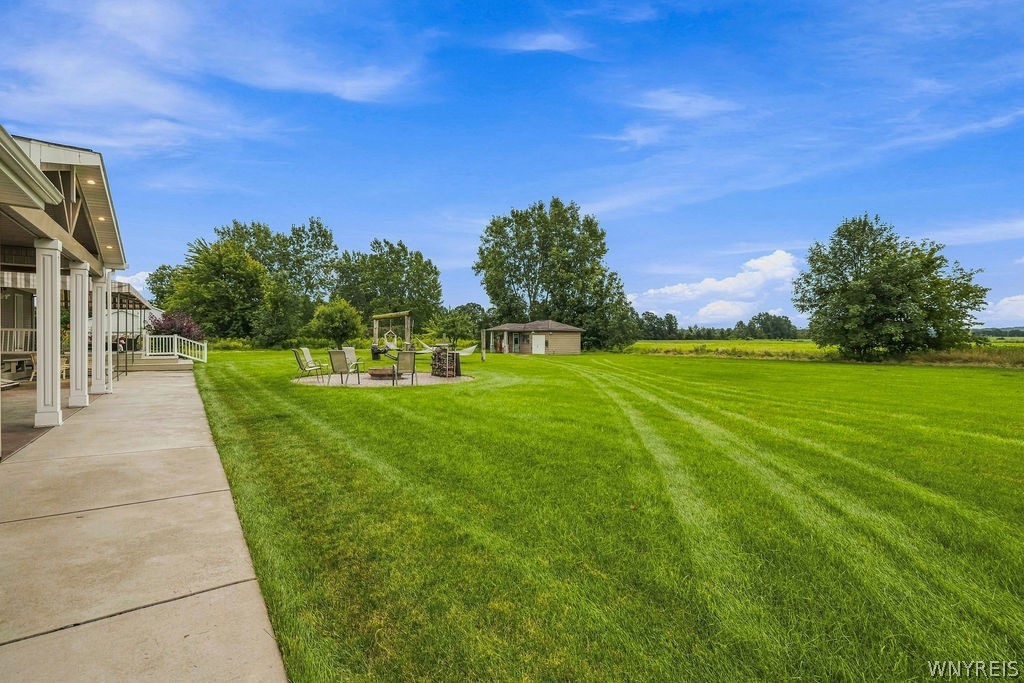 2756 Moore Road Lewiston, NY 14131 - Photo 7 of 43 Gallery Image 7
