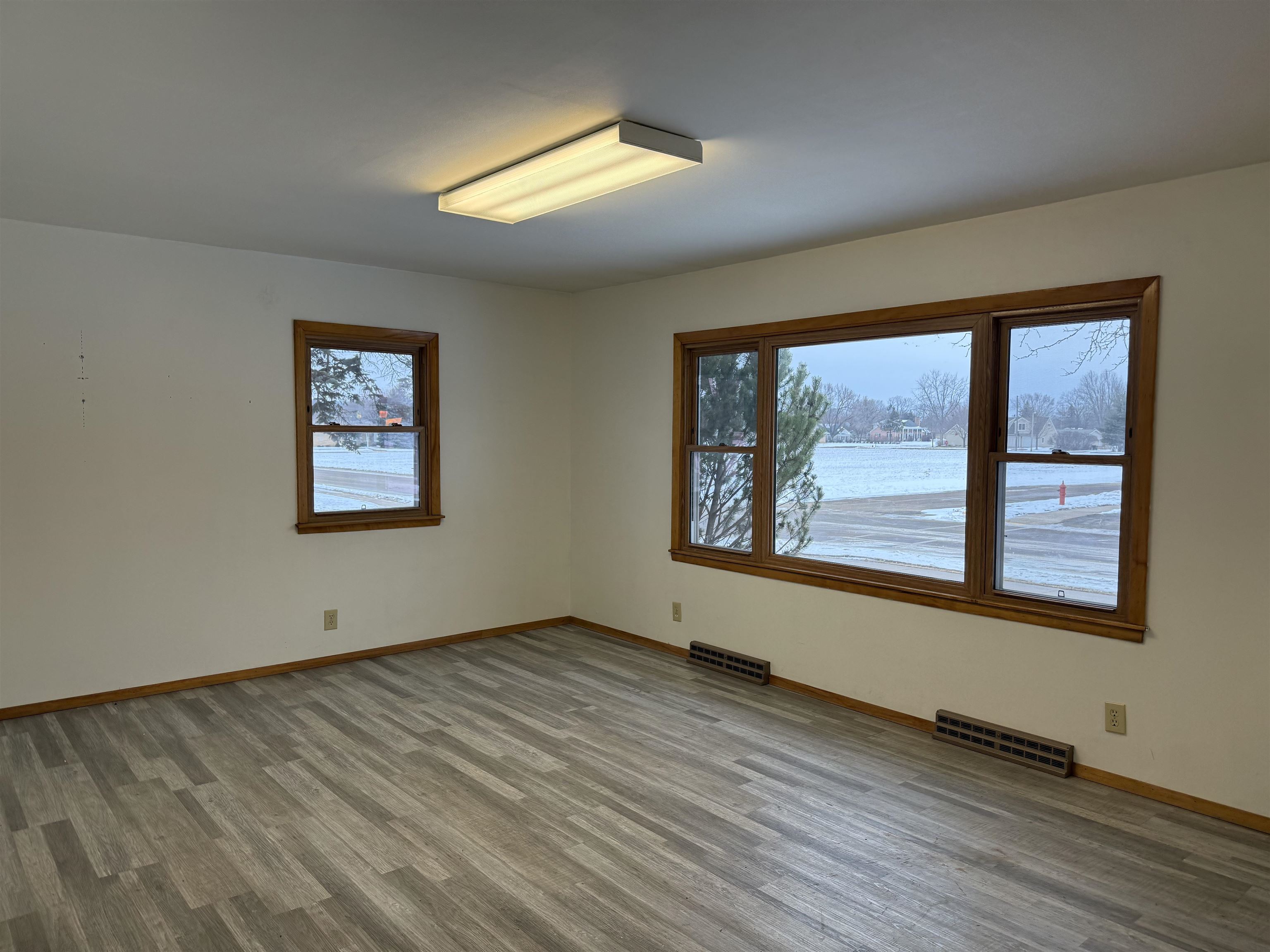 800 East Taylor Street Prairie du Chien, WI 53821 - Photo 2 of 34