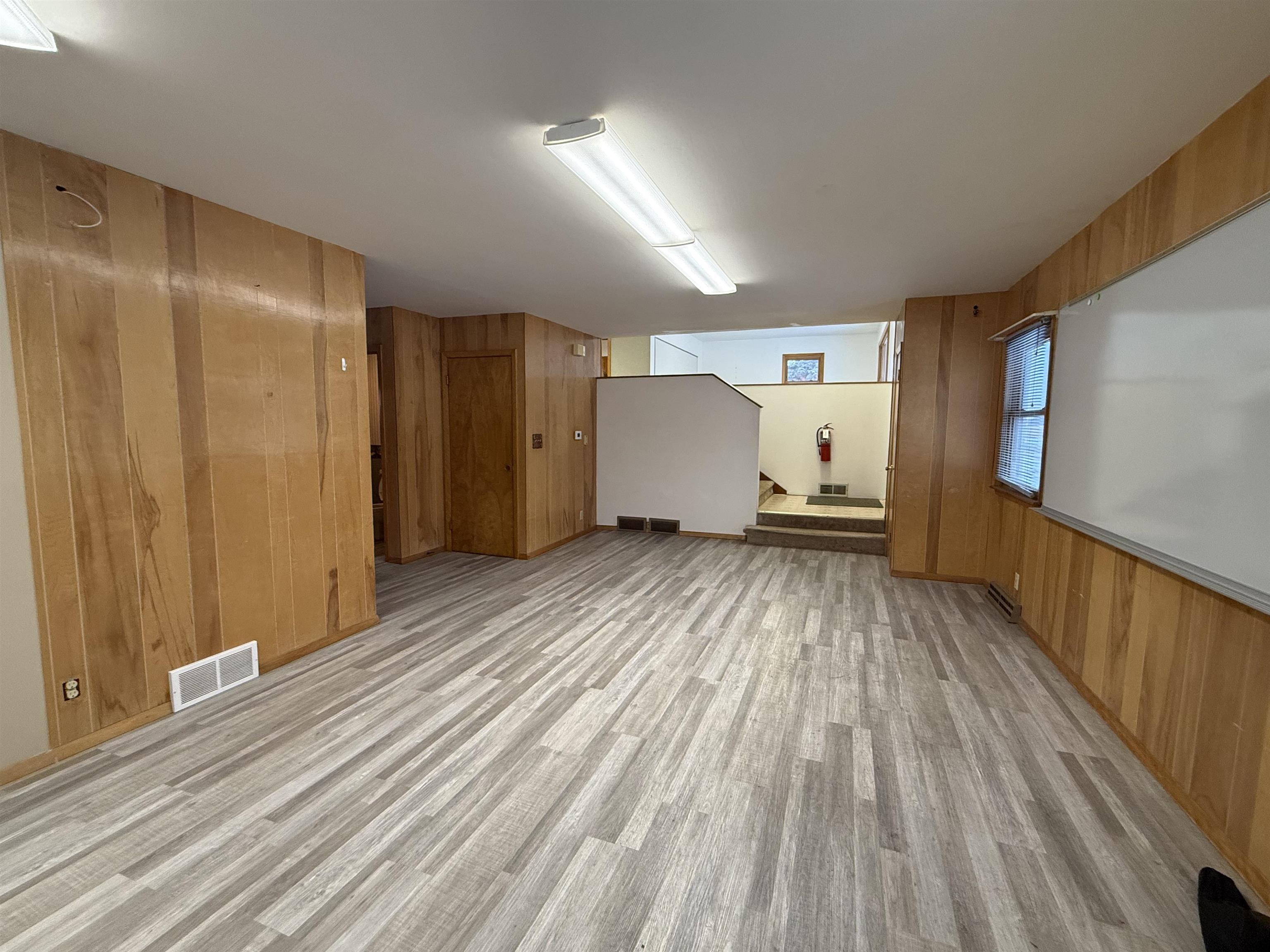 800 East Taylor Street Prairie du Chien, WI 53821 - Photo 5 of 34