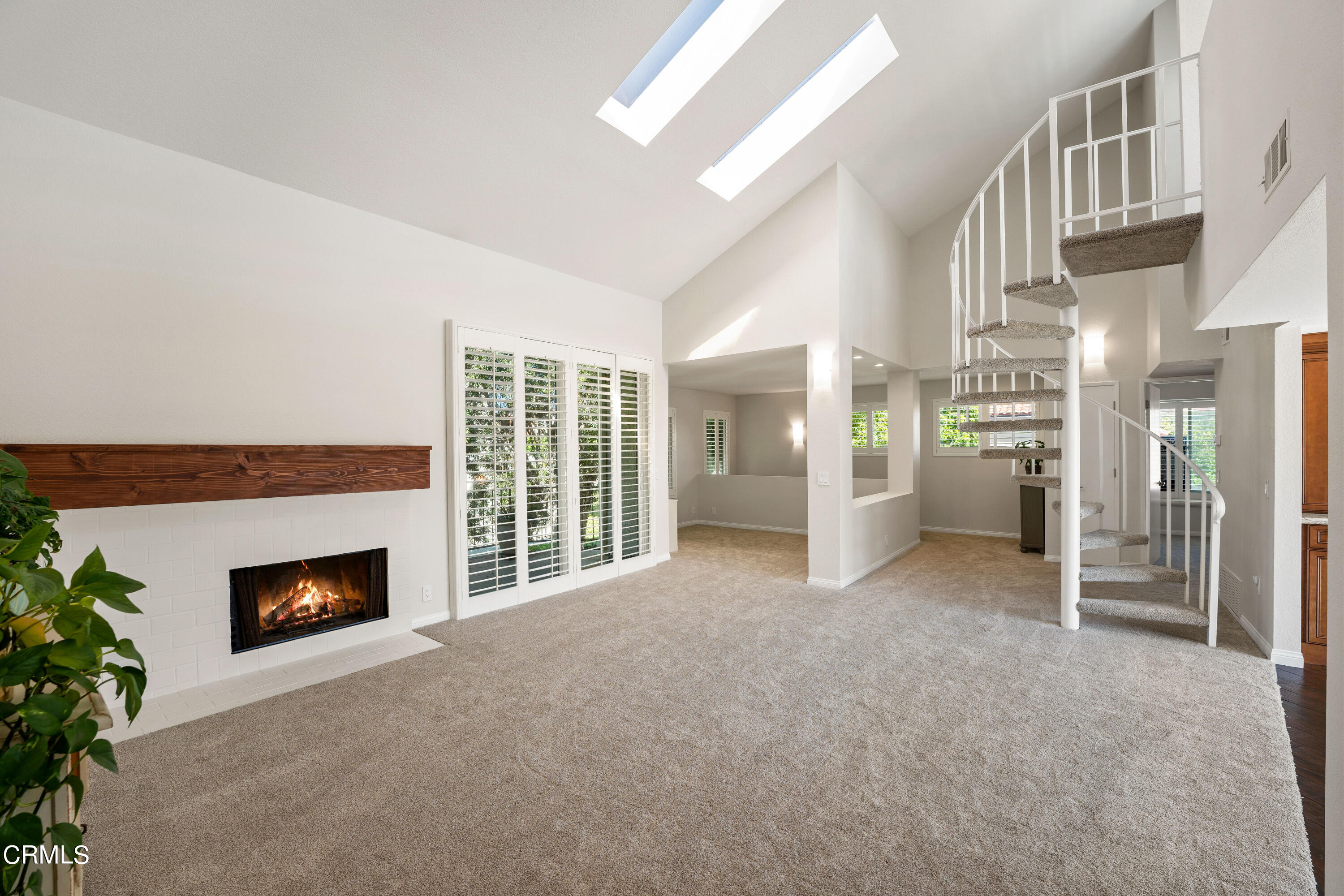 2263 Martinique Lane Oxnard, CA 93035 - Photo 6 of 38 a view of a livingroom with a fireplace