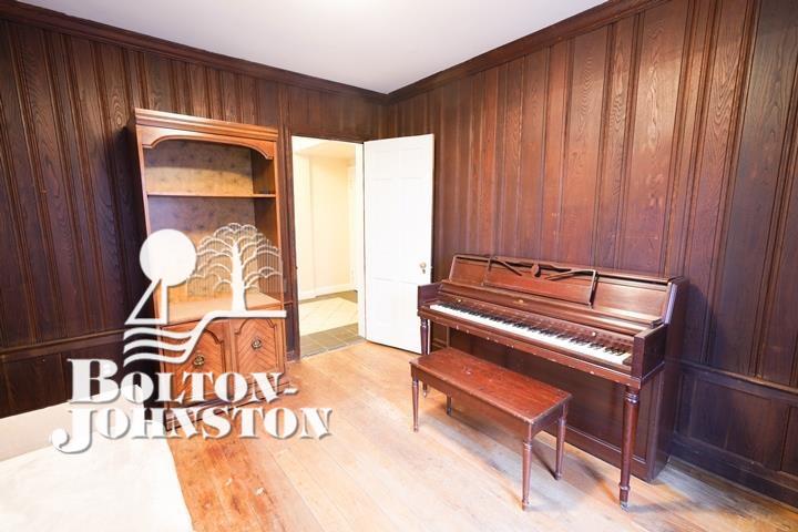 734 Barrington Road Grosse Pointe Park, MI 48230 - Photo 6 of 29