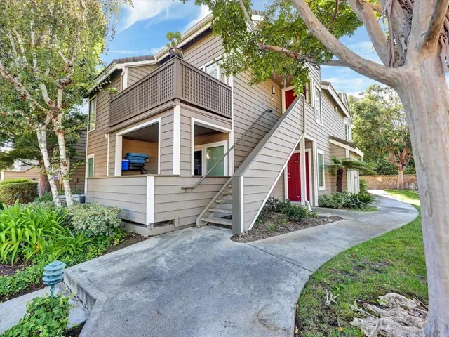 $515,000 | 1091 Shadowridge Drive, Unit 114, Vista, CA 92081