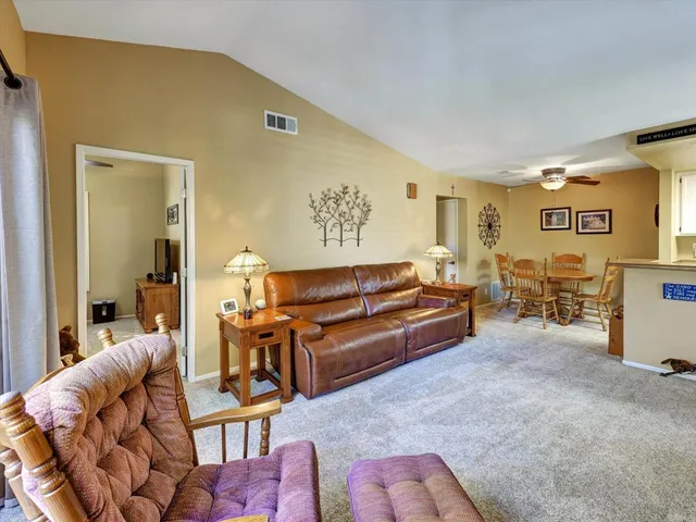 $515,000 | 1091 Shadowridge Drive, Unit 114, Vista, CA 92081