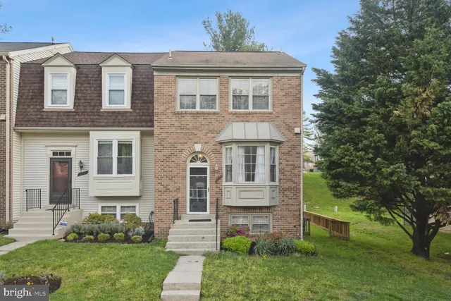 $2,850 | 3010 Mozart Drive, Silver Spring, MD 20904