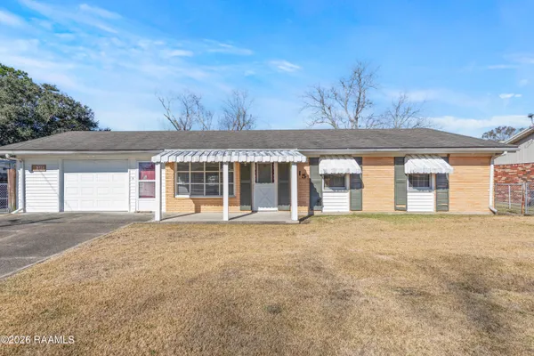 $150,000 | 315 Belaire Drive, New Iberia, LA 70563