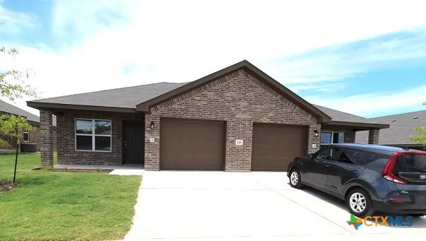 $1,350 | 118 Wind Ridge Drive, Unit B, Copperas Cove, TX 76522