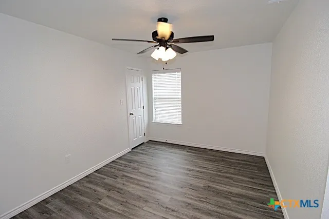 $1,300 | 118 Wind Ridge Drive, Unit B, Copperas Cove, TX 76522