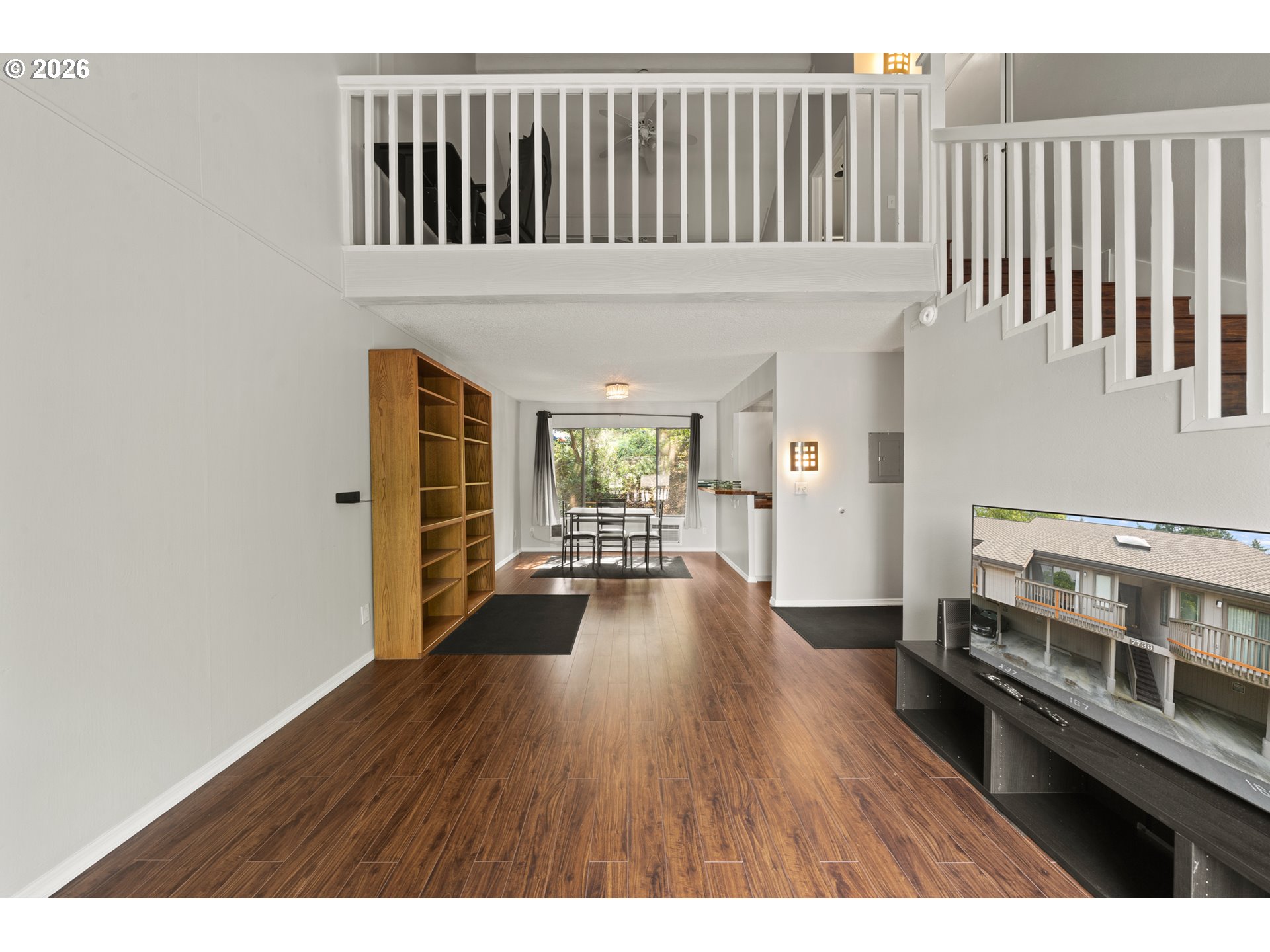 7736 Southwest Barnes Road, Unit B Portland, OR 97225 - Photo 7 of 26 Gallery Image 7