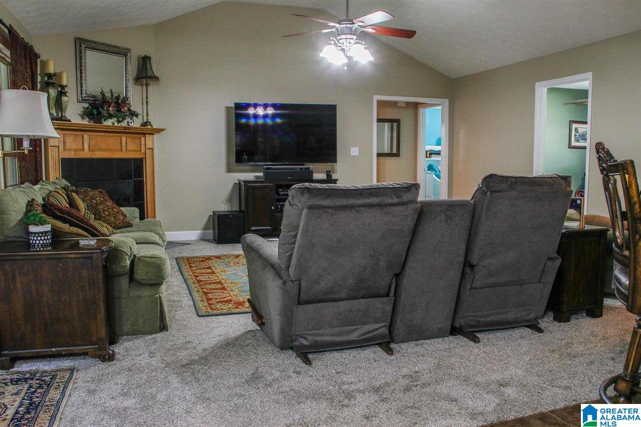 136 Meadow Glen Drive Jacksonville, AL 36265 - Photo 10 of 42