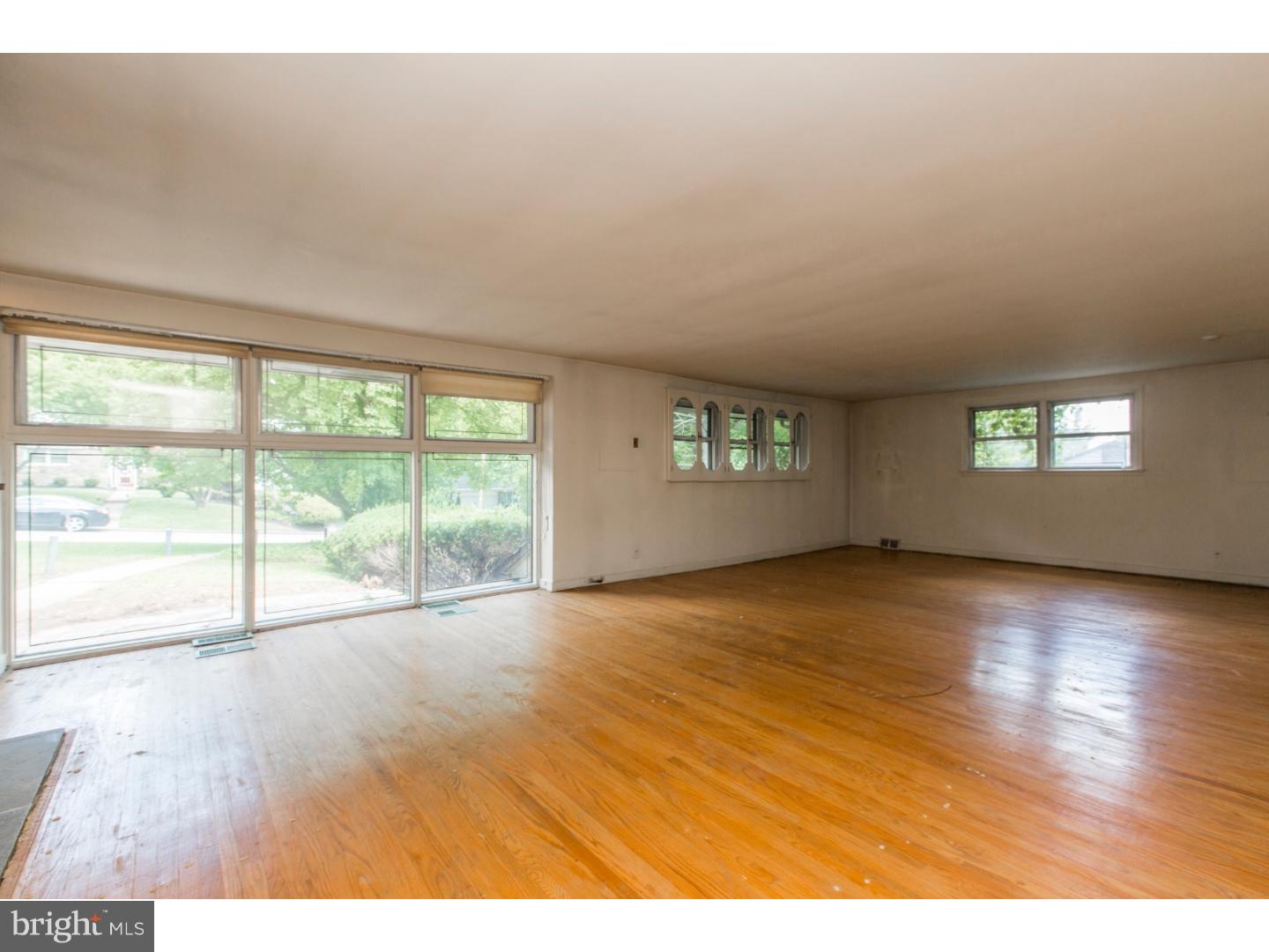 614 Webb Road Elkins Park, PA 19027 - Photo 3 of 25 Gallery Image 3