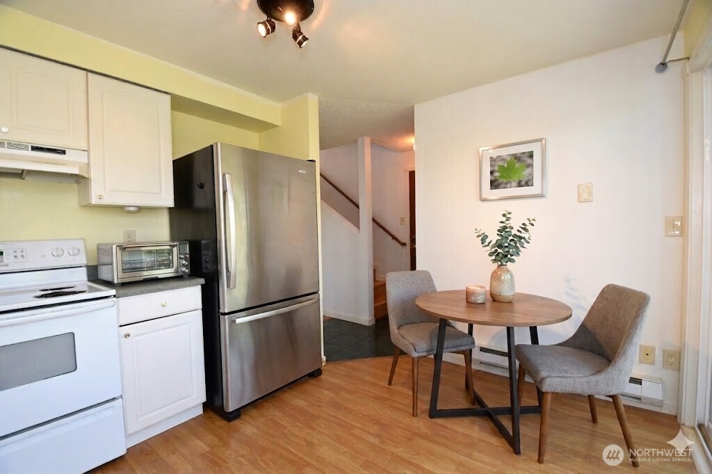 904 20th Street Snohomish, WA 98290 - Photo 7 of 15