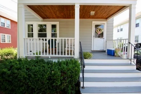 a view of entrance gate of house
