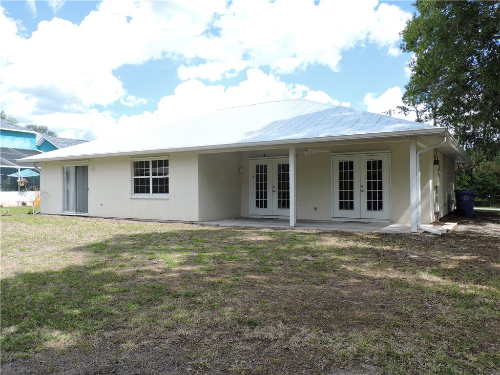 671 Concha Drive Sebastian, FL 32958 - Photo 29 of 33