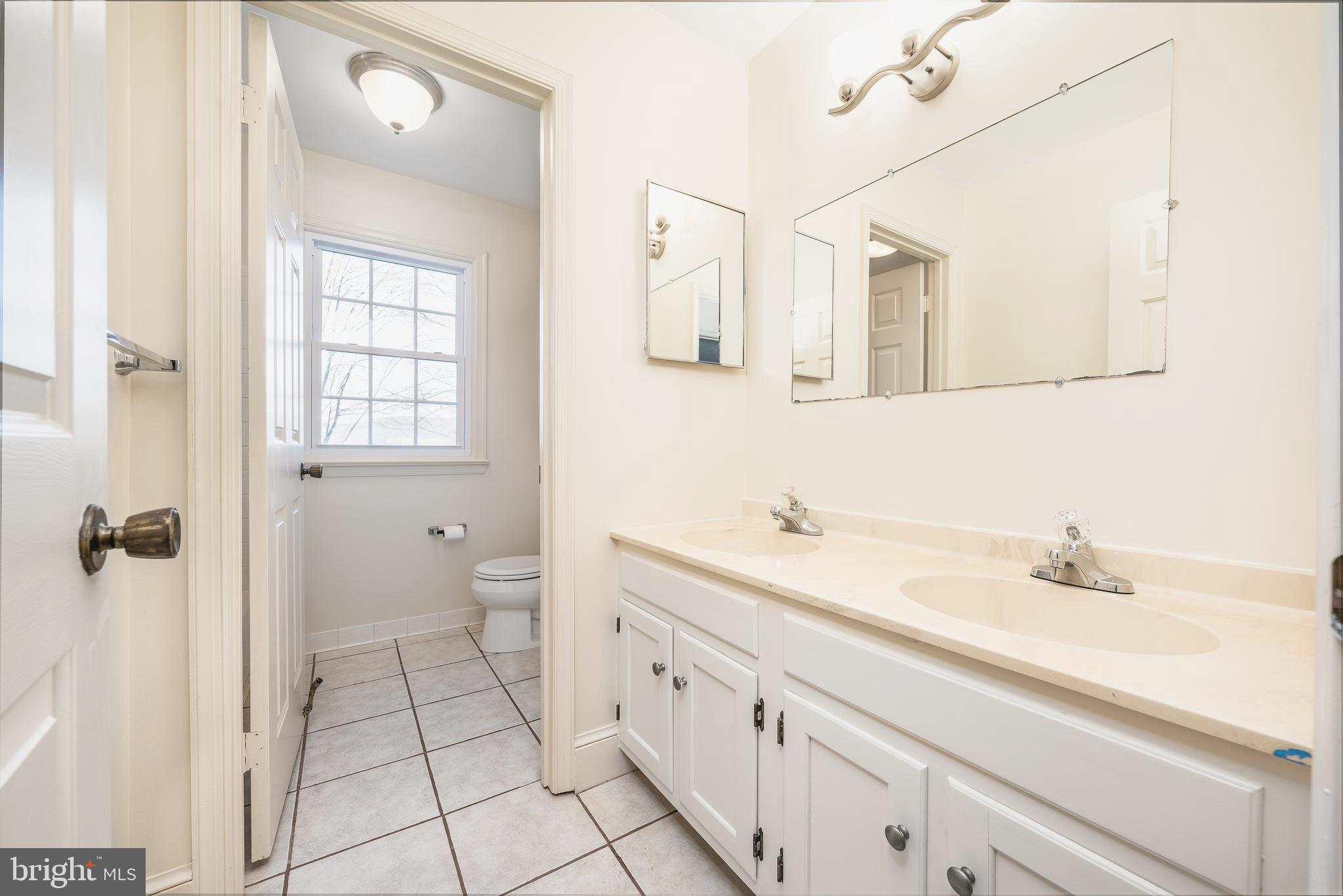 5942 Broad Run Road Jefferson, MD 21755 - Photo 21 of 45 Second Full Bathroom