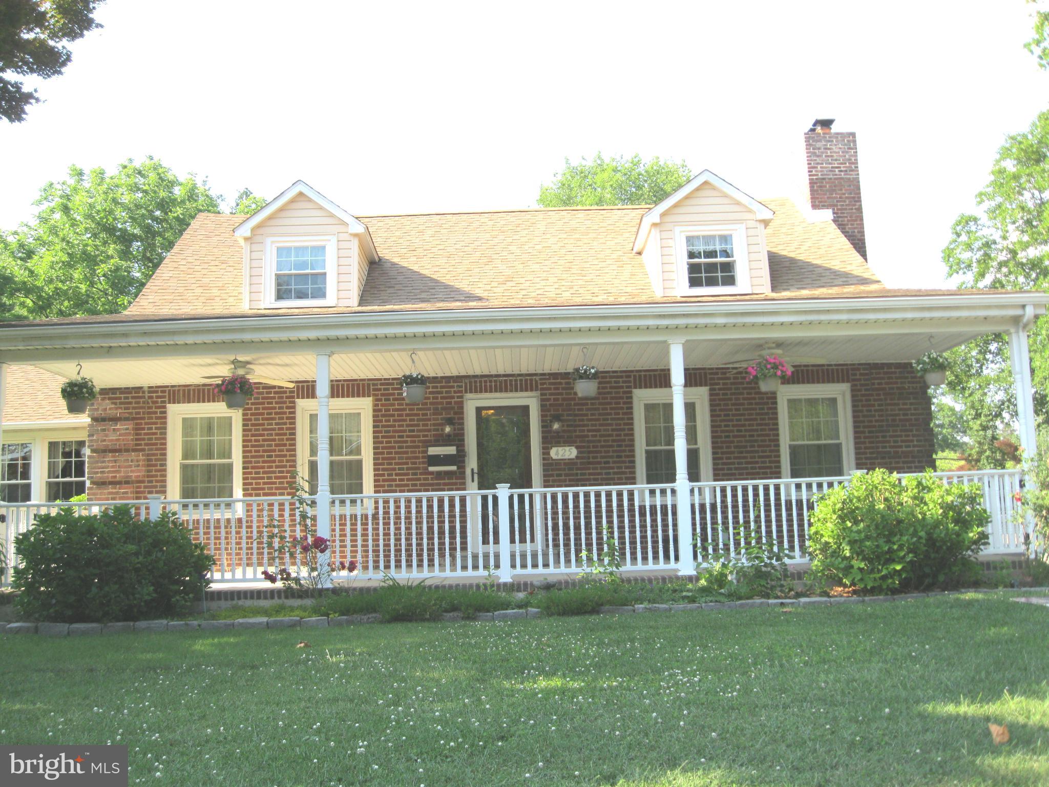 425 East Springfield Road Springfield, PA 19064 - Photo 1 of 39 Front of home with covered porch