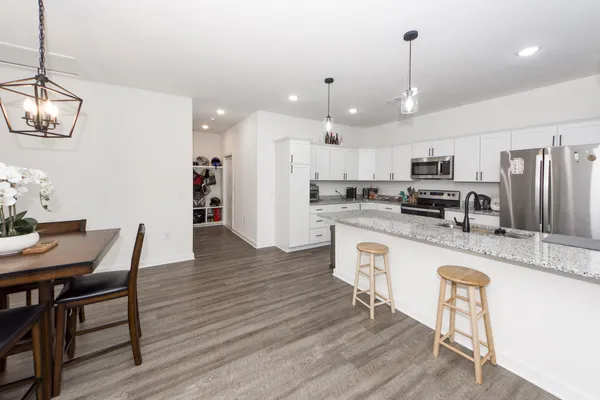 $2,750 | 4109 Burnt Creek Court, Charleston, SC 29420