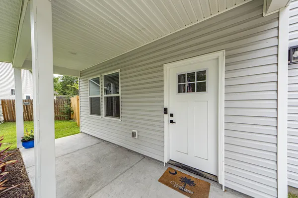 $2,750 | 4109 Burnt Creek Court, Charleston, SC 29420