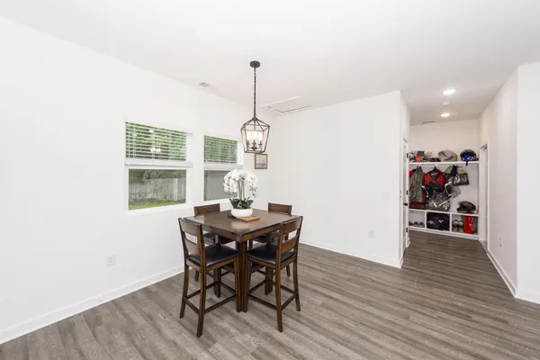 $2,750 | 4109 Burnt Creek Court, Charleston, SC 29420