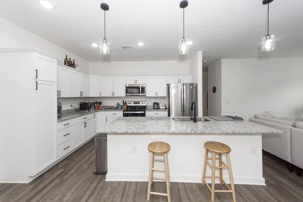 $2,750 | 4109 Burnt Creek Court, Charleston, SC 29420