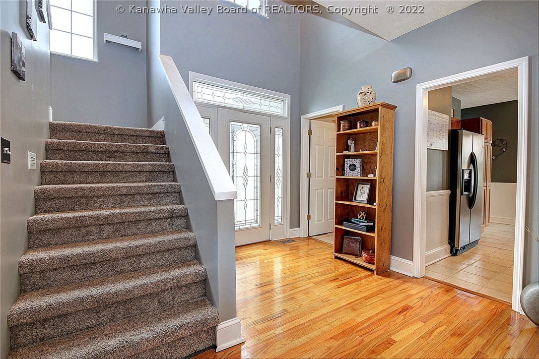 304 Joshua Way Winfield, WV 25213 - Photo 2 of 30 Gallery Image 2