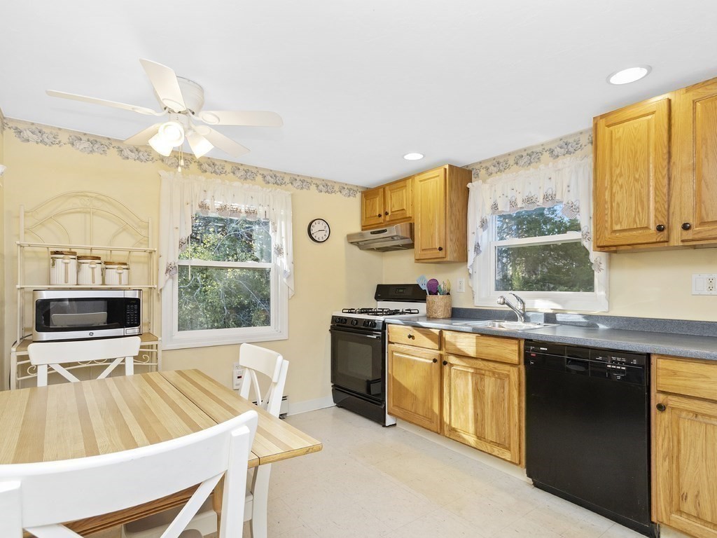 5 Whitewood Road Westwood, MA 02090 - Photo 18 of 24 Gallery Image 18