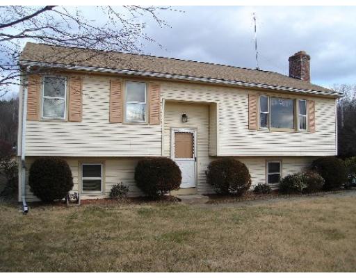 409 Pochassic Road Westfield, MA 01085 - Photo 1 of 18 Gallery Image 1