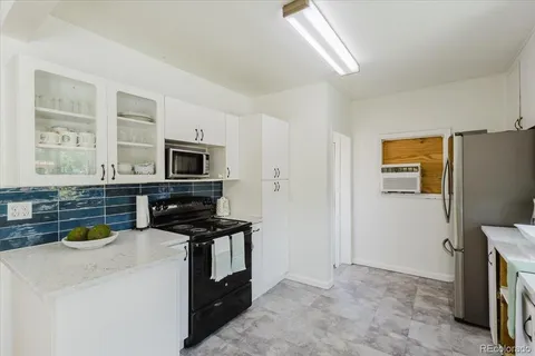 $475,000 | 2196 West 56th Avenue, Denver, CO 80221