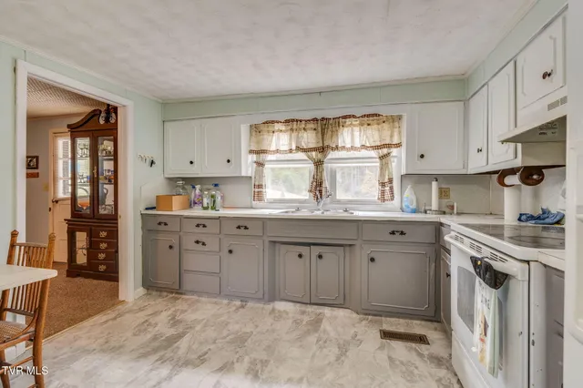 $259,000 | 1251 Purchase Ridge Road, Duffield, VA 24244