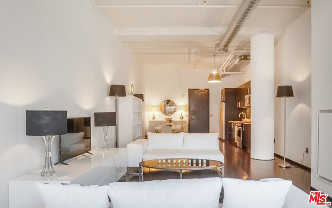 1645 Vine Street, Unit 905 Los Angeles, CA 90028 - Photo 22 of 25