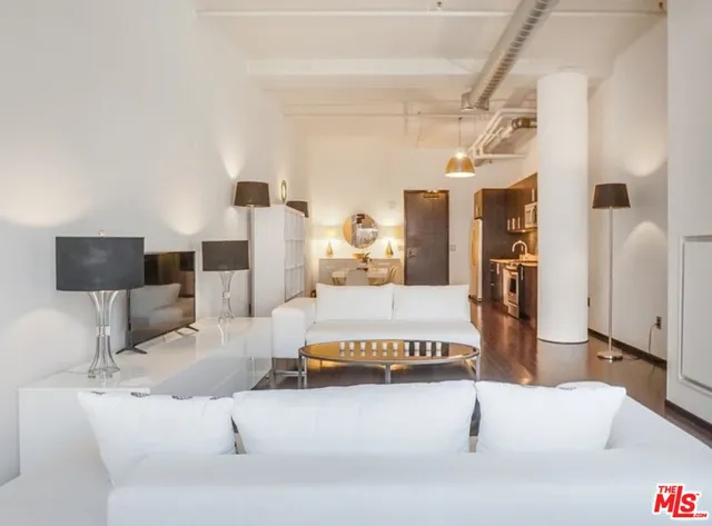 $4,750 | 1645 Vine Street, Unit 905, Los Angeles, CA 90028