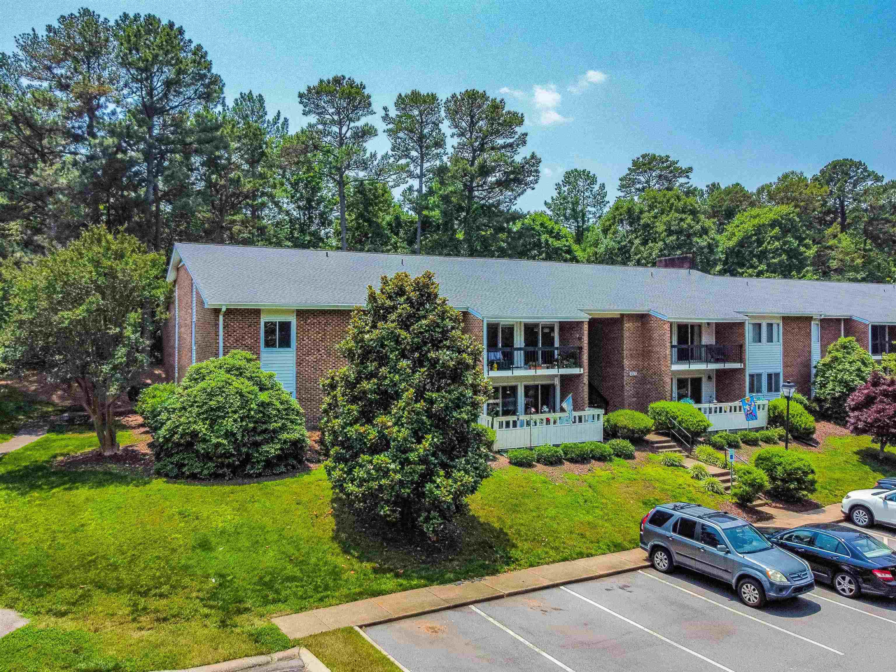 4513 Edwards Mill Road, Unit E Raleigh, NC 27612 - Photo 23 of 27 Photo 24