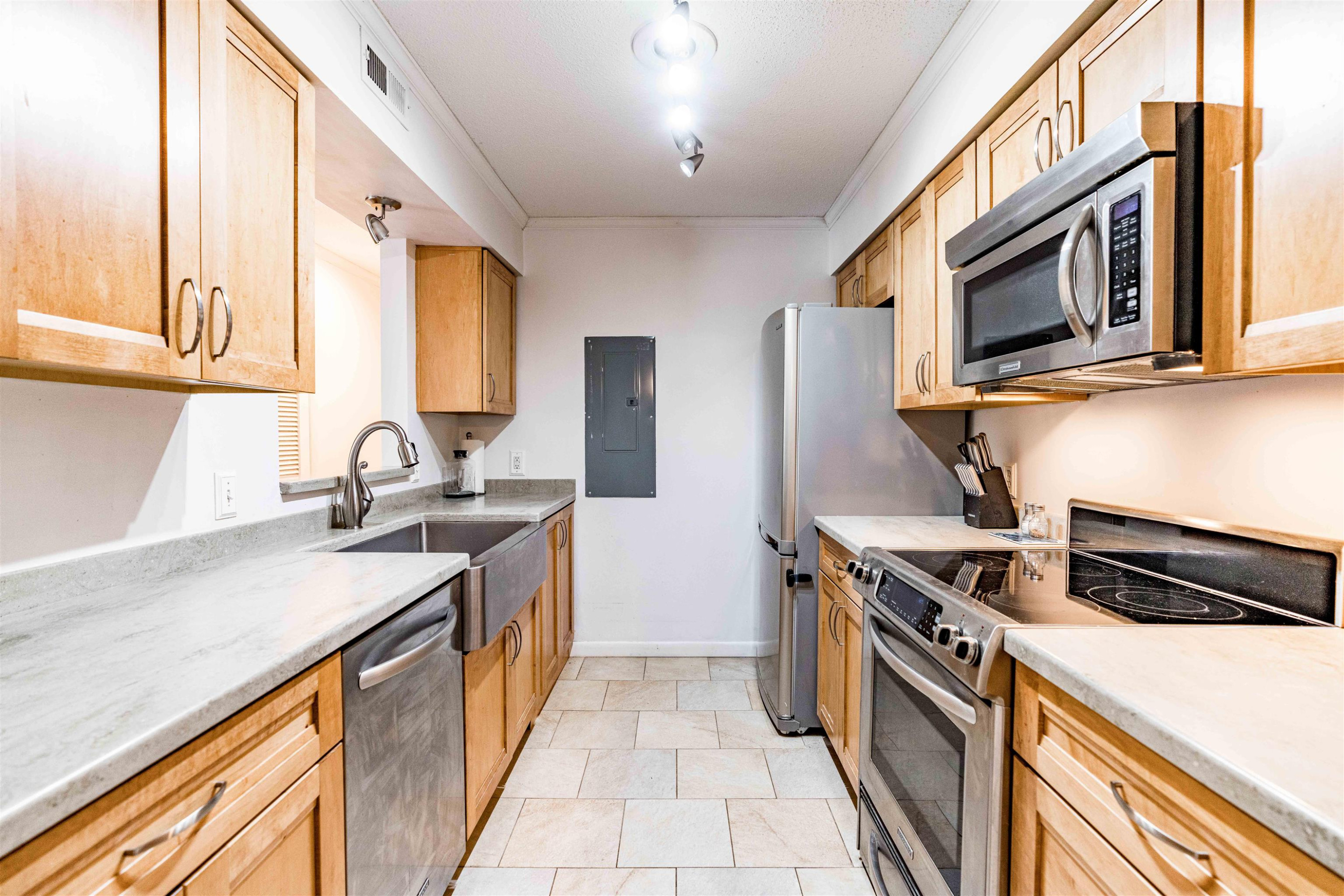 4513 Edwards Mill Road, Unit E Raleigh, NC 27612 - Photo 8 of 27 Photo 8