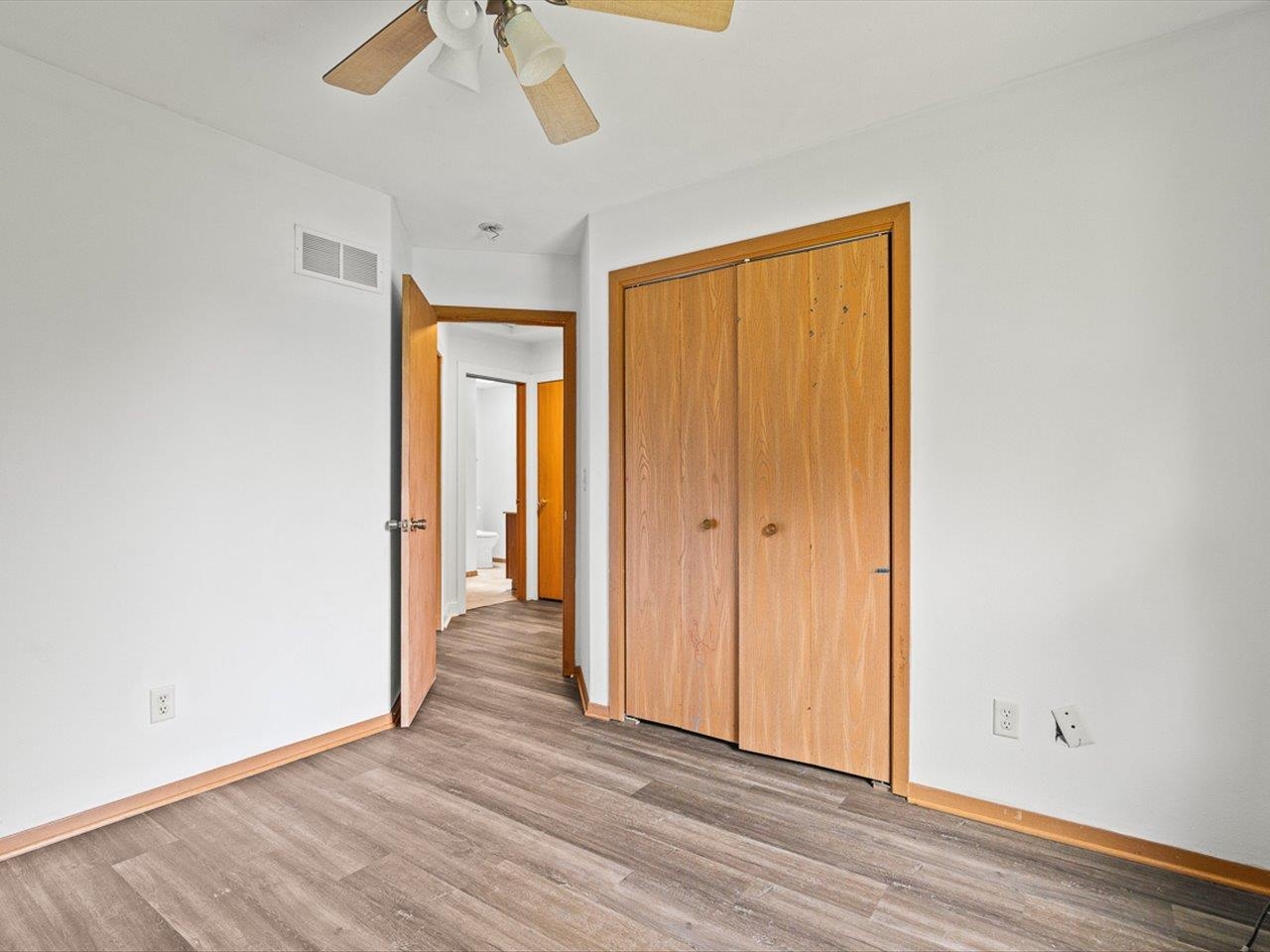 4192 Linden Road Rockford, IL 61109 - Photo 16 of 34 Gallery Image 16