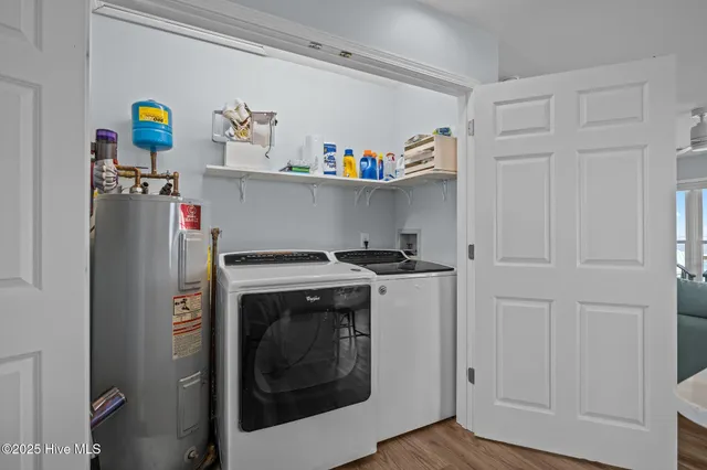 $949,000 | 2506 Emerald Drive, Unit E, Emerald Isle, NC 28594