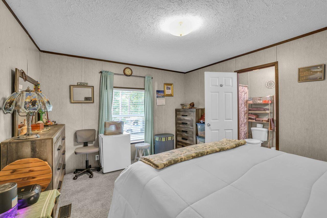 1165 Hugh Allison Road Pikeville, TN 37367 - Photo 18 of 25 Hugh Allison 18