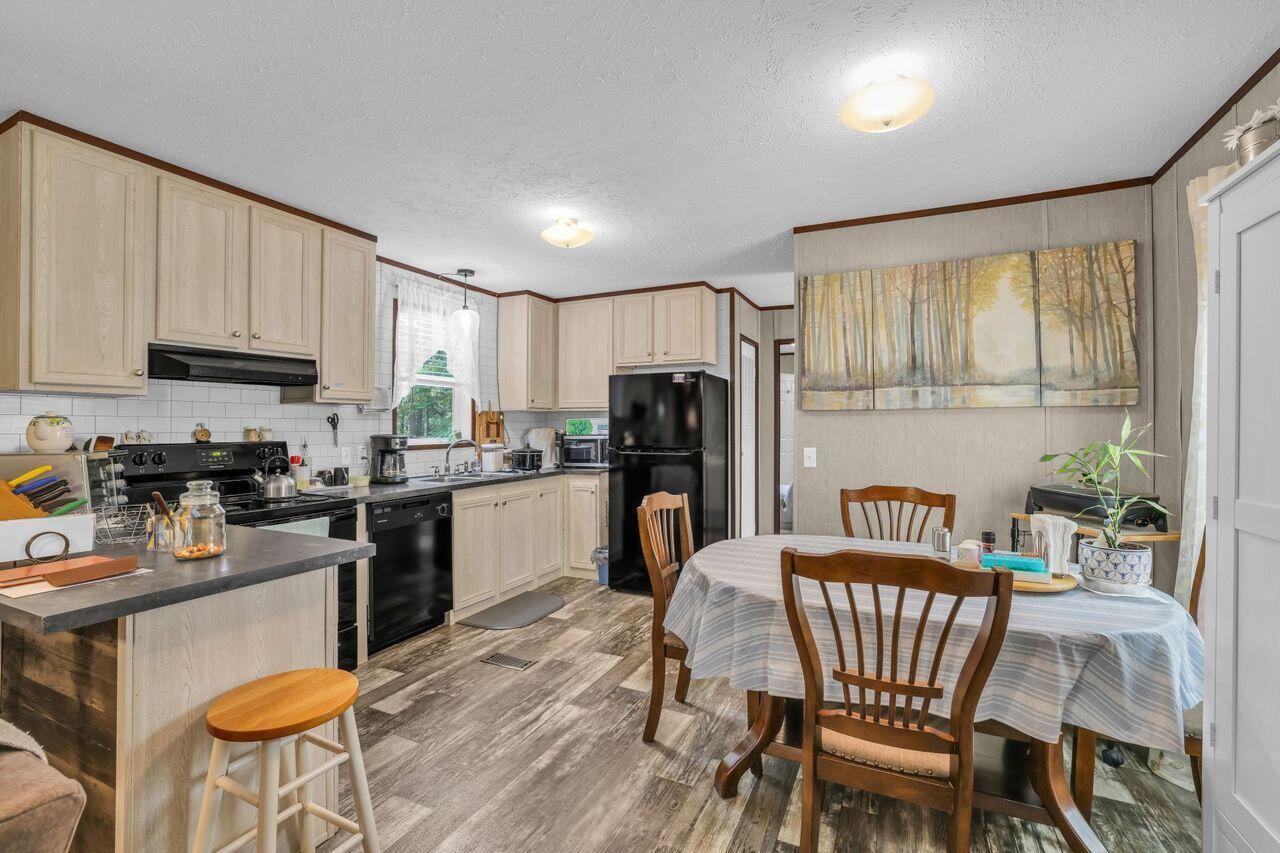 1165 Hugh Allison Road Pikeville, TN 37367 - Photo 21 of 25 Hugh Allison 21