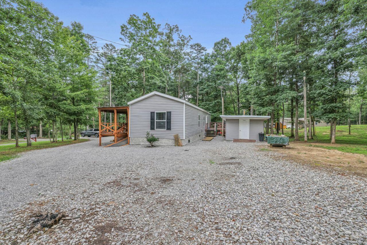 1165 Hugh Allison Road Pikeville, TN 37367 - Photo 4 of 25 Hugh Allison 6