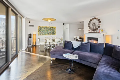 $699,000 | 630 North State Street, Unit 2601, Chicago, IL 60654