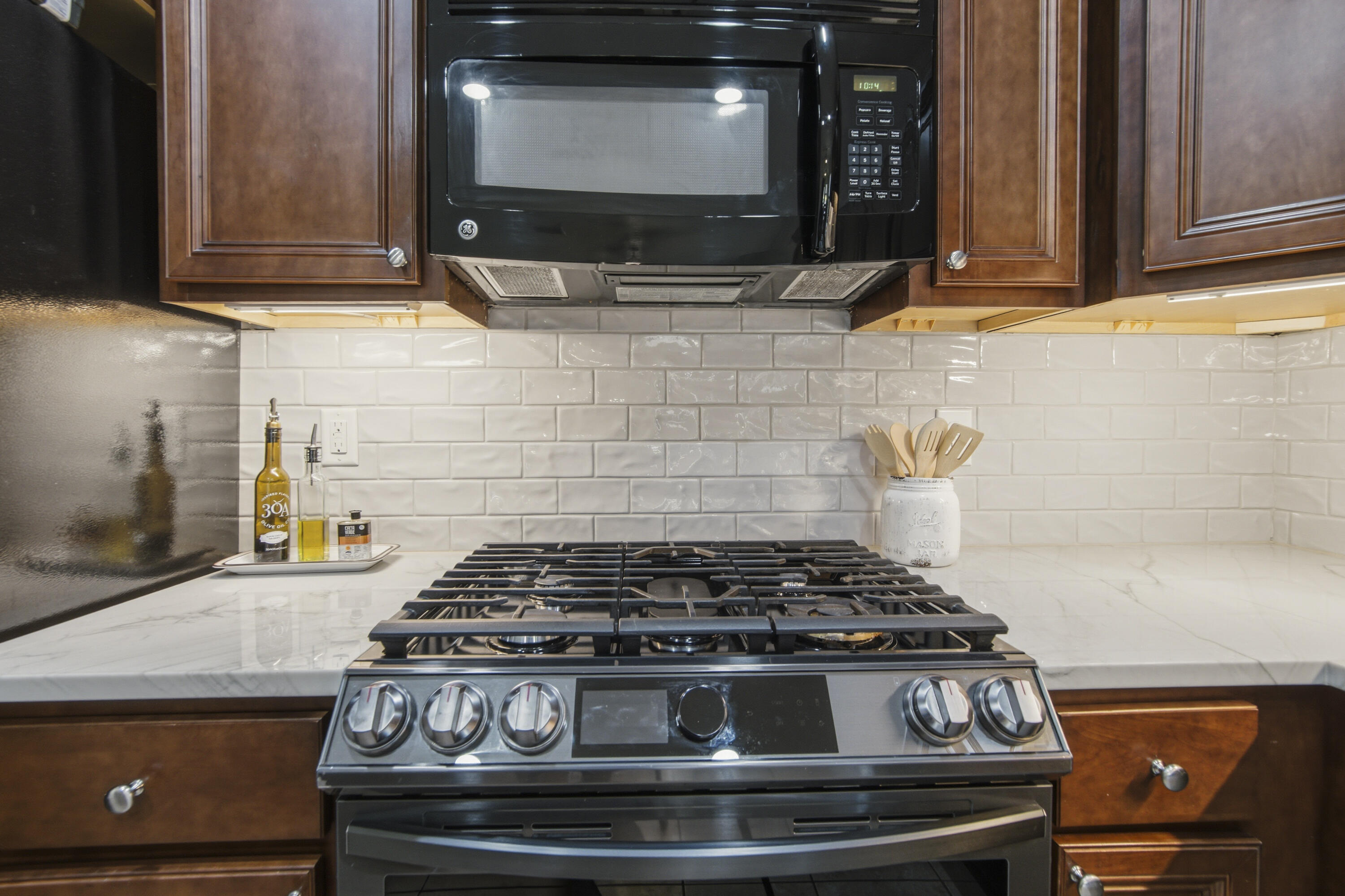 240 Whitman Way Freeport, FL 32439 - Photo 9 of 68 DSC00176 (1)